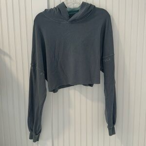 P’Tula cropped hoodie size large